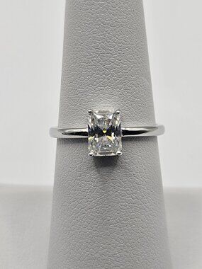 Radiant Cut Moissanite Solitaire Ring S925 Silver Size 5 1ct